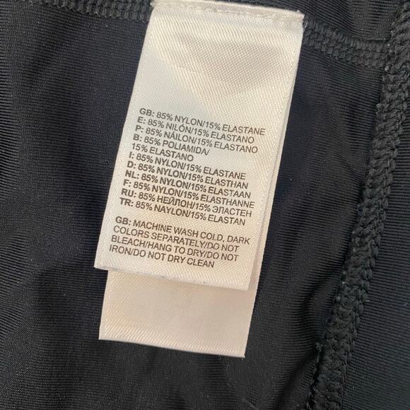 The North Face Sports Bra Size XL Racerback VaporWick Black Hiking Outdoor - Picture 4 of 4